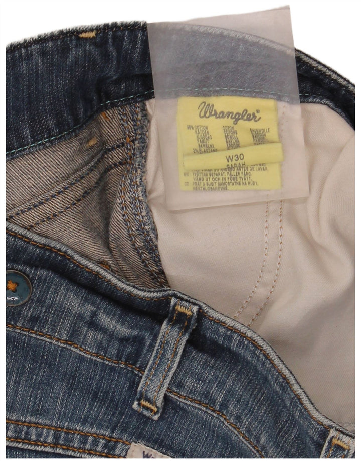 Pantaloncini di jeans Wrangler da donna Sarah Fit W30 cotone blu medio