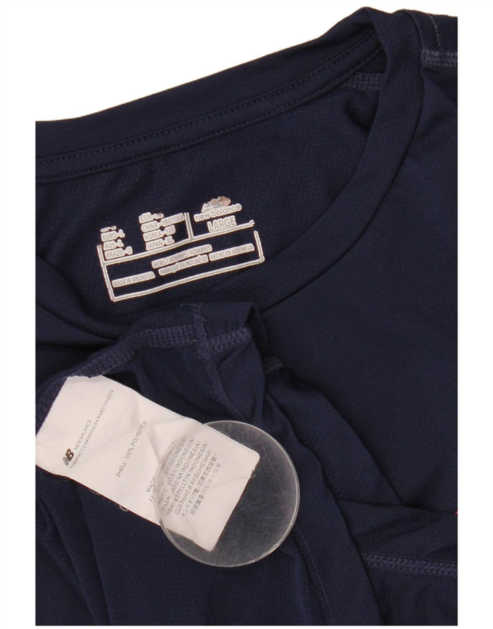 New Balance Maglietta grafica da uomo a maniche lunghe grande in poliestere blu navy
