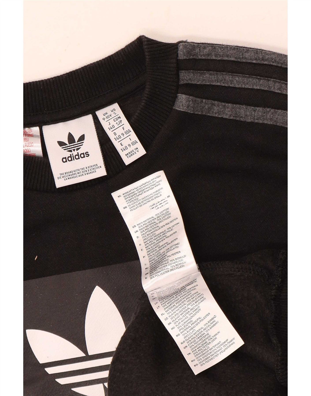 Felpa grafica Adidas da ragazzo 9-10 anni in cotone nero