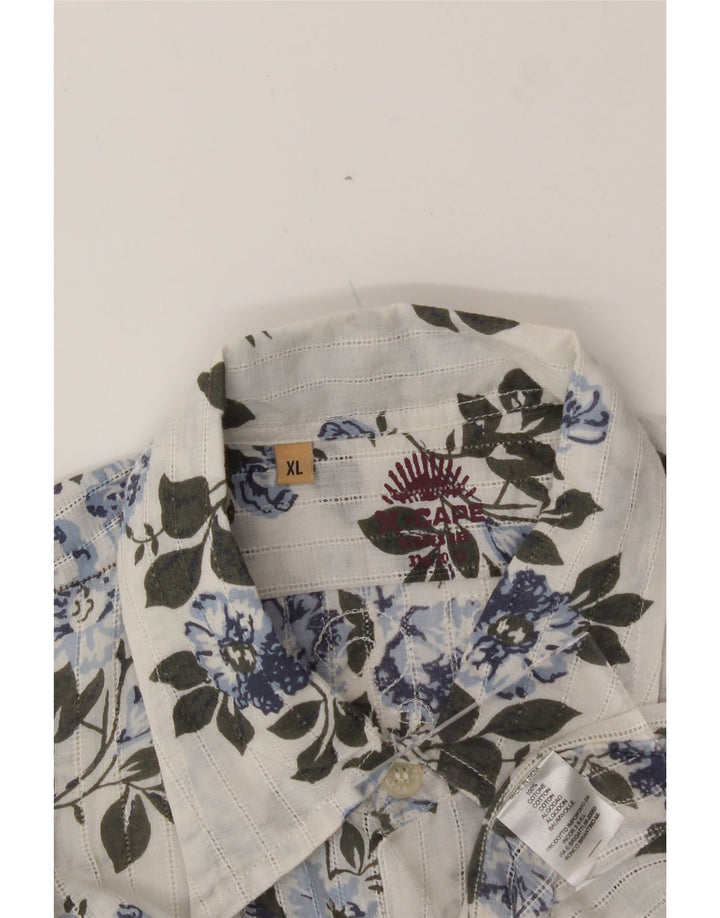 X-CAPE Mens Short Sleeve Shirt XL White Floral Cotton Vintage X-Cape and Second-Hand X-Cape from Messina Hembry 
