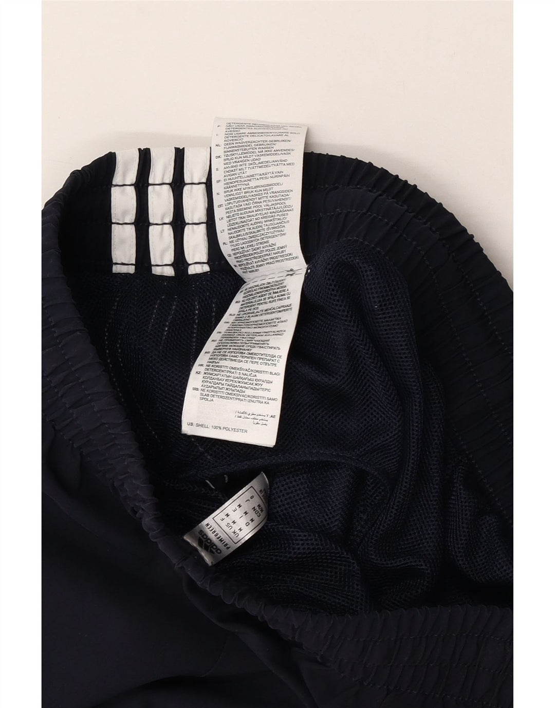 Pantaloncini sportivi da uomo Adidas medi in poliestere blu navy