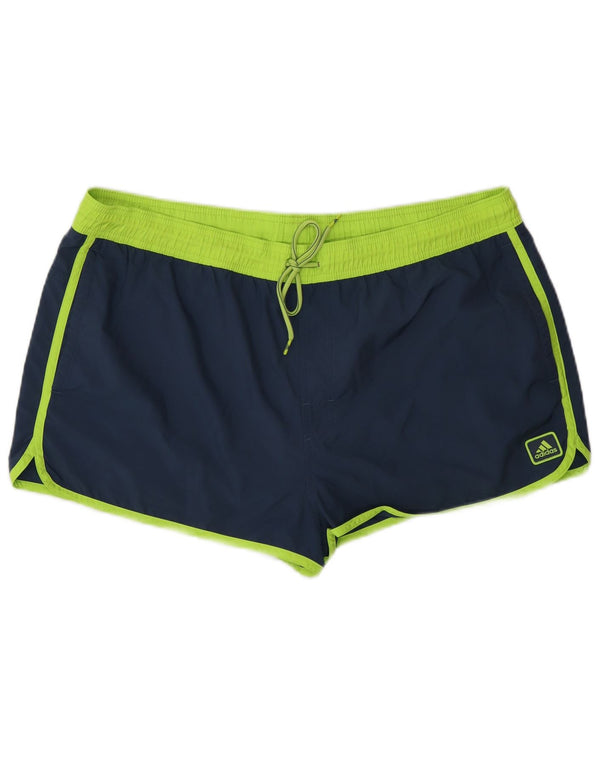 Pantaloncini sportivi da uomo Adidas Large in poliestere color block blu navy