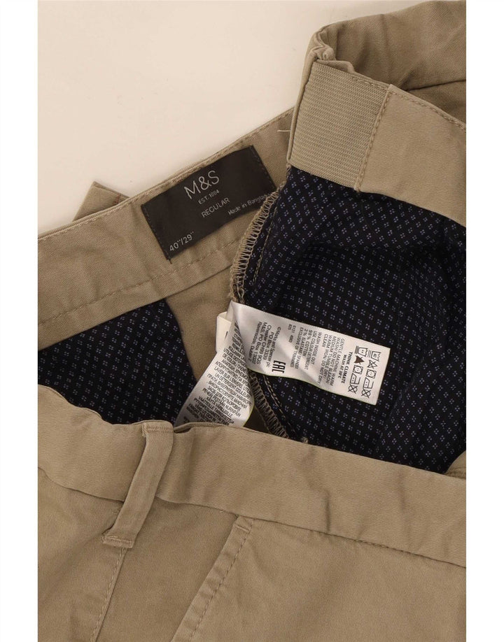 Pantaloni chino regolari da uomo Marks & Spencer W40 L29 cotone beige