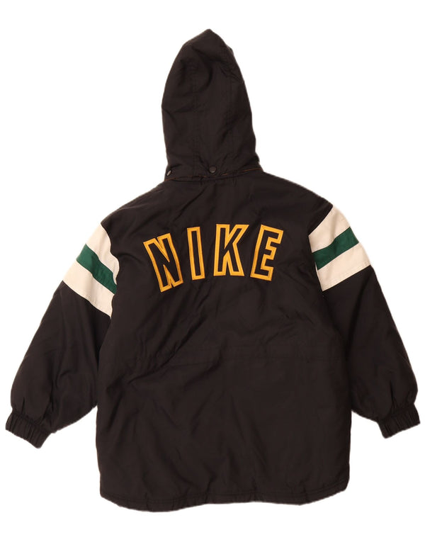 Giacca imbottita con grafica oversize Nike da ragazzo 9-10 anni media nera