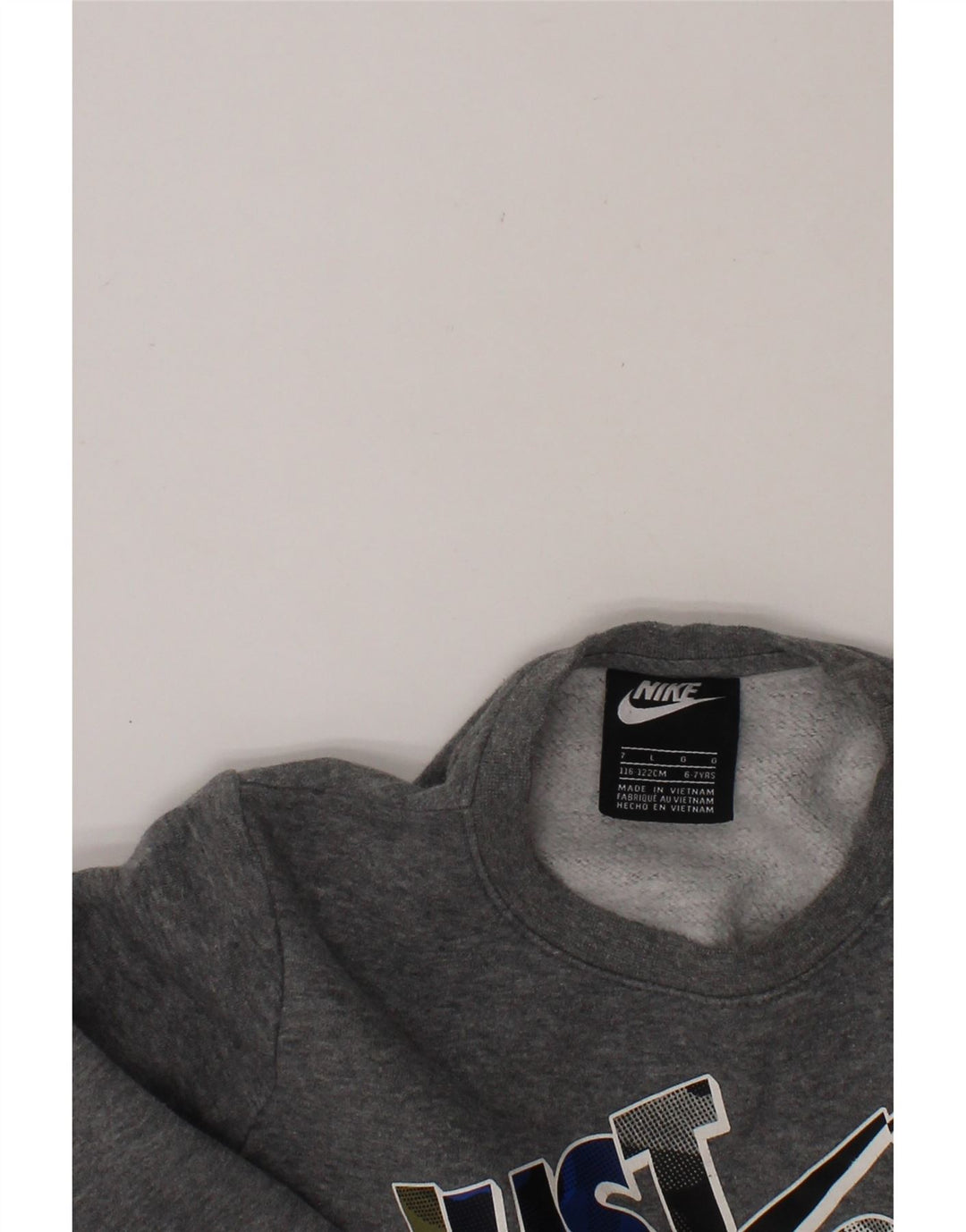NIKE Boys Graphic Sweatshirt Jumper 6-7 Years Large  Grey Cotton Vintage Nike and Second-Hand Nike from Messina Hembry 