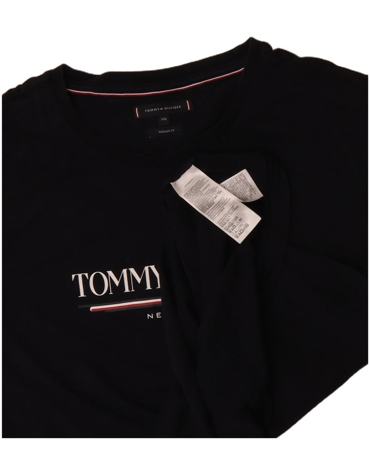 T-shirt grafica da uomo con vestibilità regolare Tommy Hilfiger 2XL cotone nero