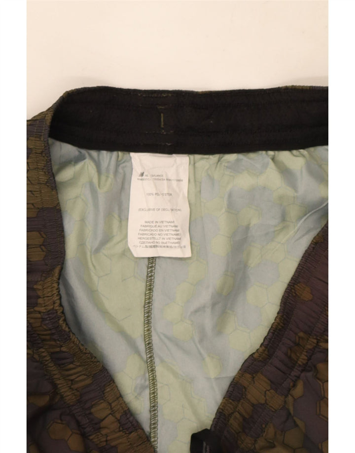 Pantaloncini da bagno da uomo New Balance, poliestere geometrico kaki medio