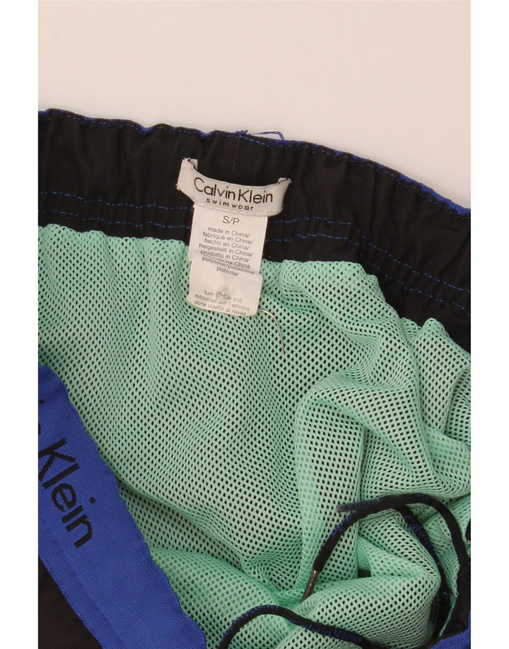Pantaloncini da bagno grafici da uomo Calvin Klein piccoli in poliestere color block nero