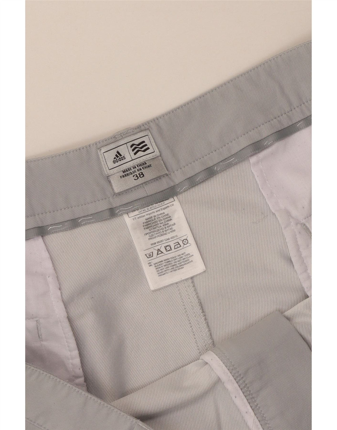 Pantaloncini cargo Adidas da uomo W38 XL in poliammide grigio