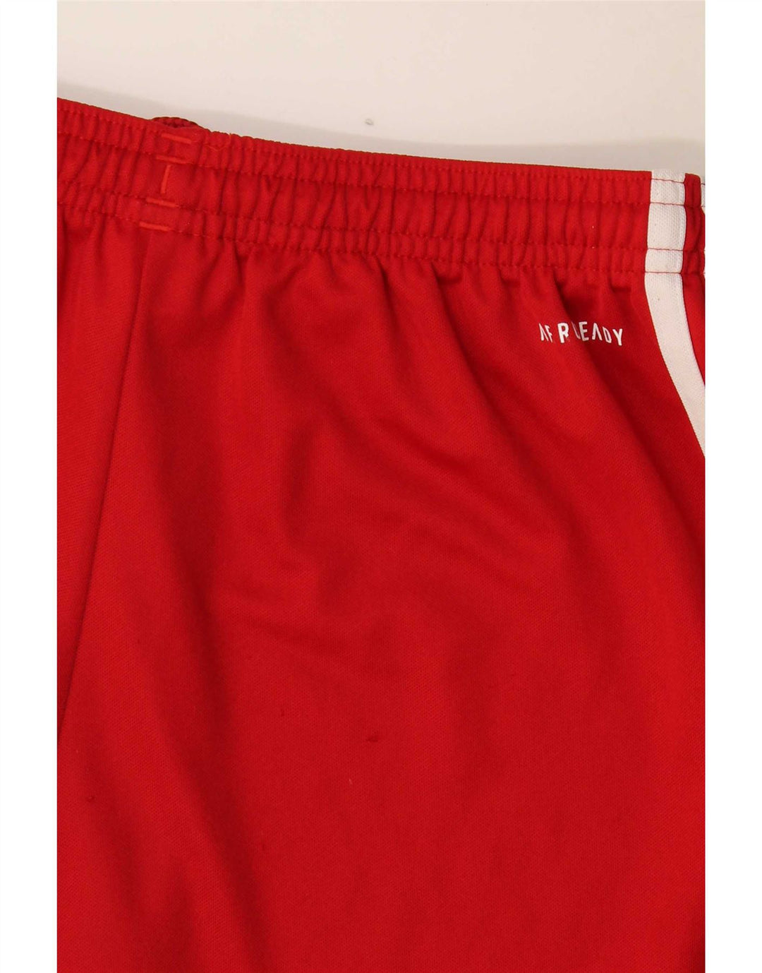 Pantaloncini sportivi Adidas Aeroready da ragazzo 11-12 anni in poliestere rosso