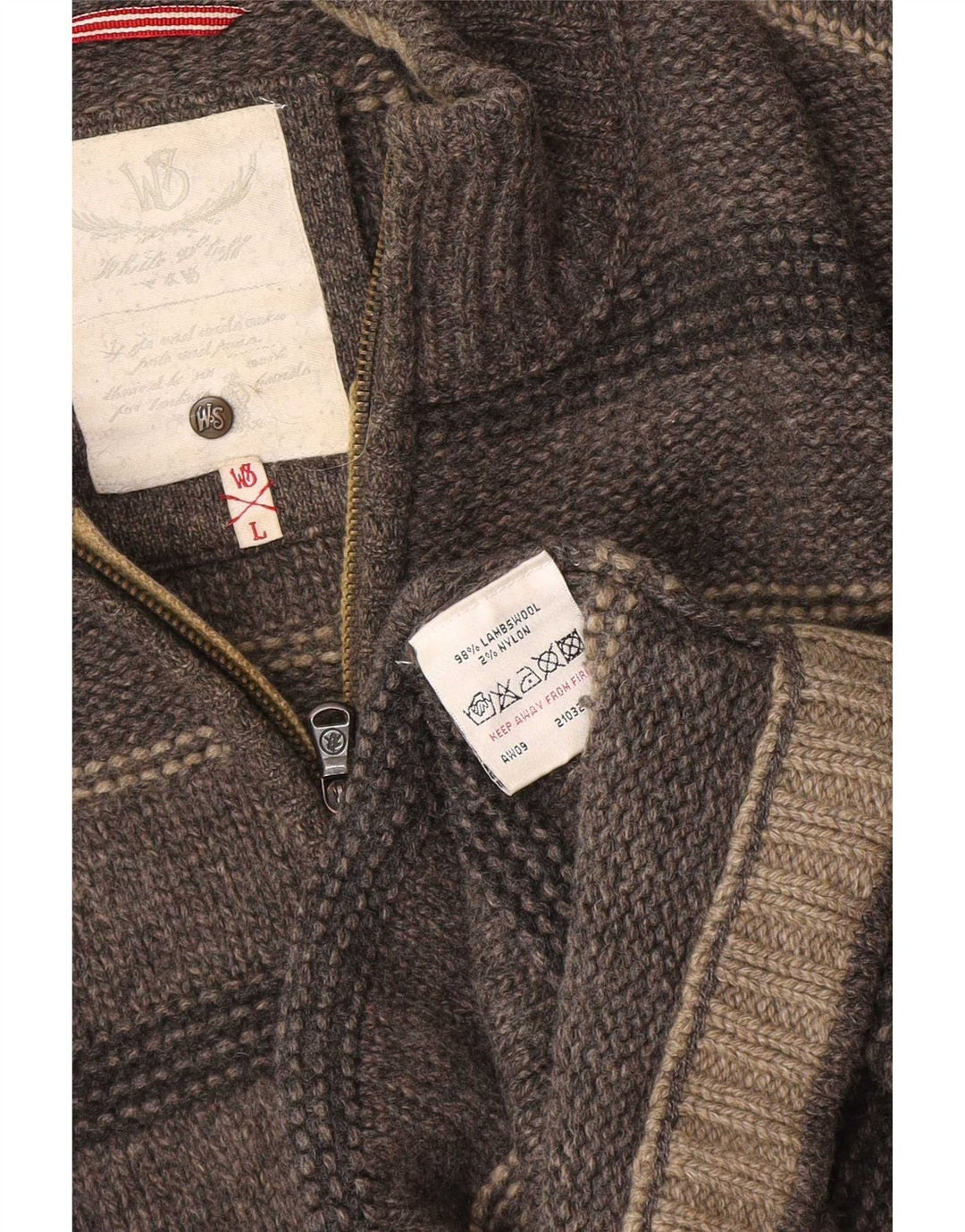 Maglione da uomo con zip sul collo di White Stuff, lana d'agnello a righe grigie di grandi dimensioni