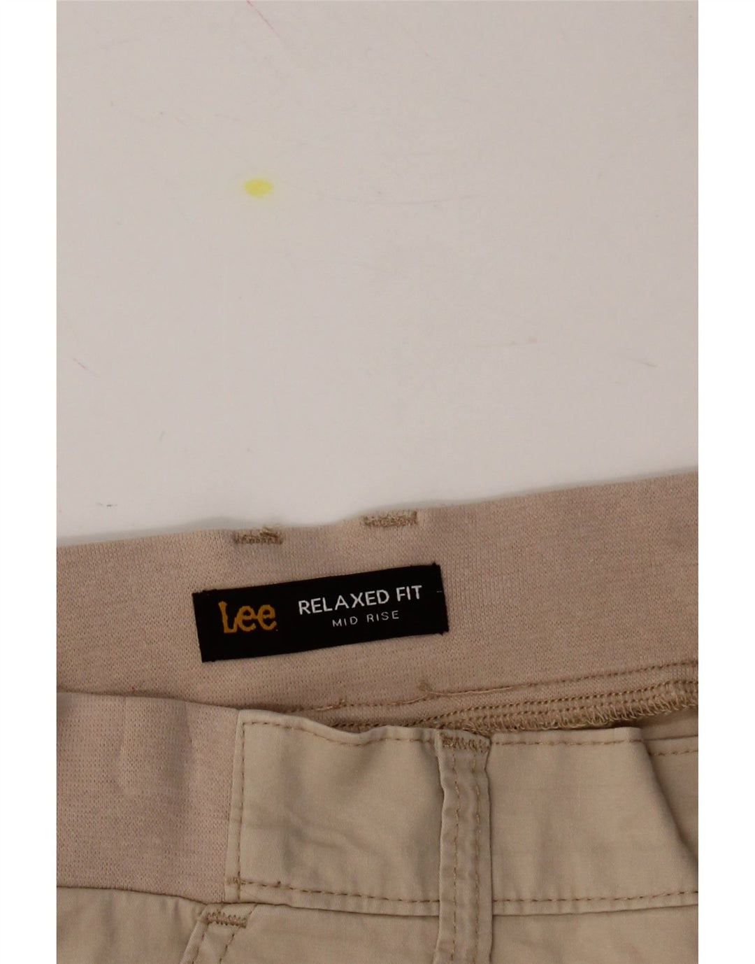 LEE Womens Mid Rise Relaxed Fit Cargo Shorts W30 Medium Beige Vintage Lee and Second-Hand Lee from Messina Hembry 