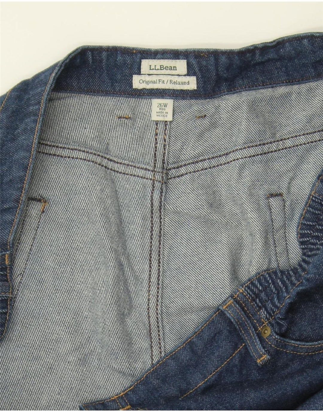 L.L.BEAN Womens Tapered Jeans W48 L30 Blue Cotton Vintage L.L.Bean and Second-Hand L.L.Bean from Messina Hembry 