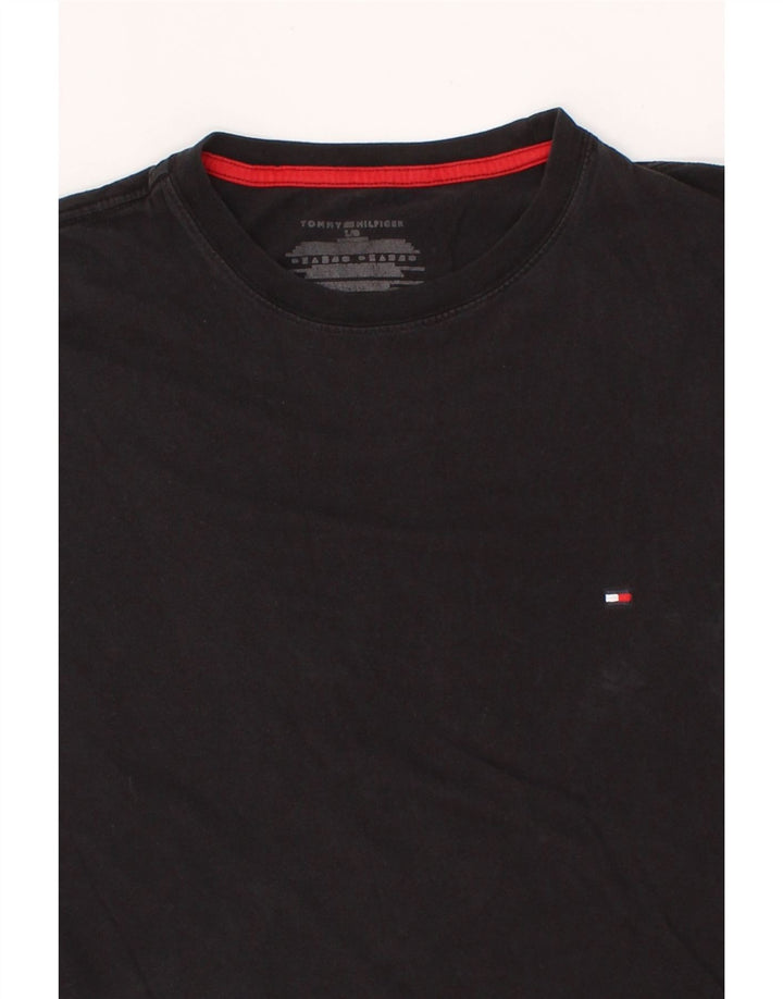 TOMMY HILFIGER Mens T-Shirt Top Large Black Vintage Tommy Hilfiger and Second-Hand Tommy Hilfiger from Messina Hembry 