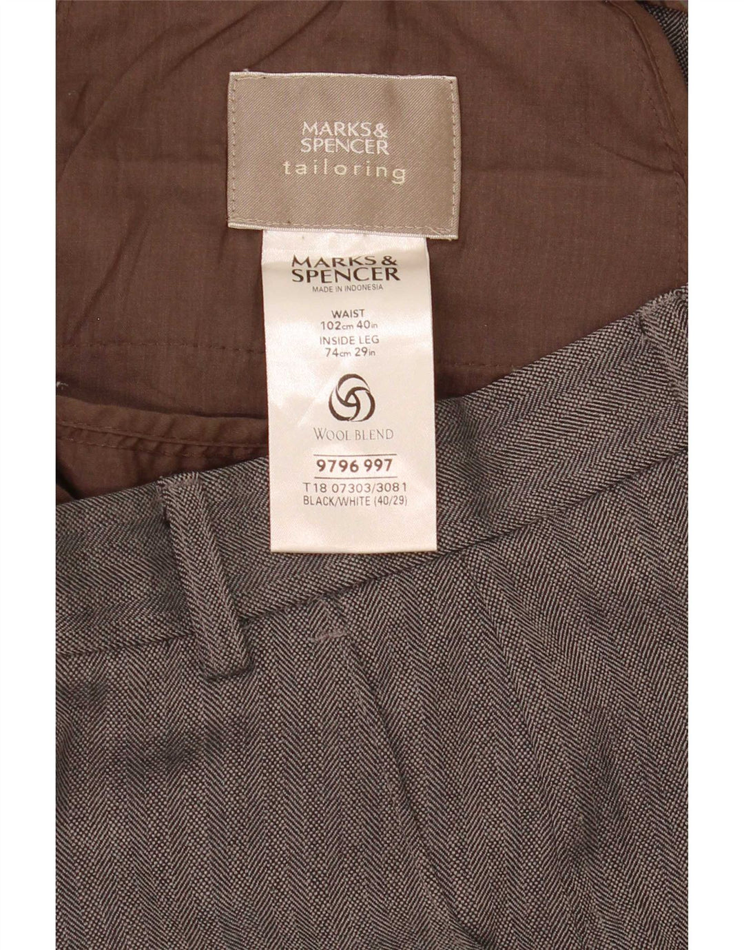 Pantaloni da abito dritti da uomo Marks & Spencer W40 L29 grigi a spina di pesce