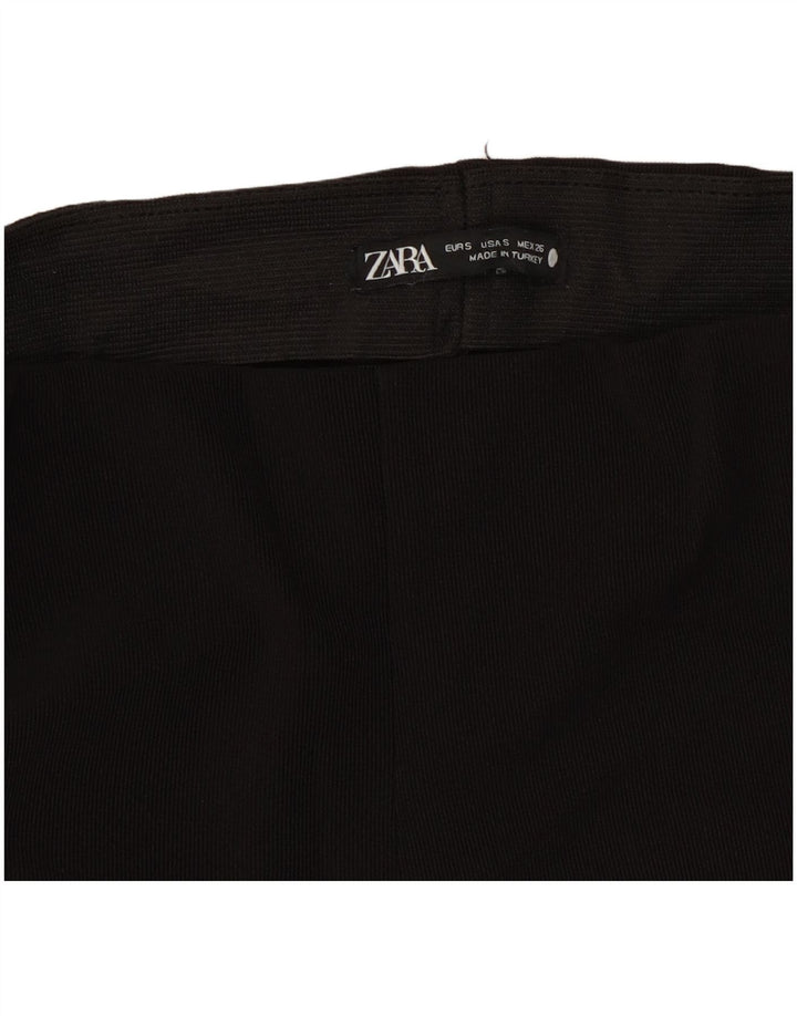 Pantaloni casual svasati da donna Zara piccoli W26 L30 poliestere nero