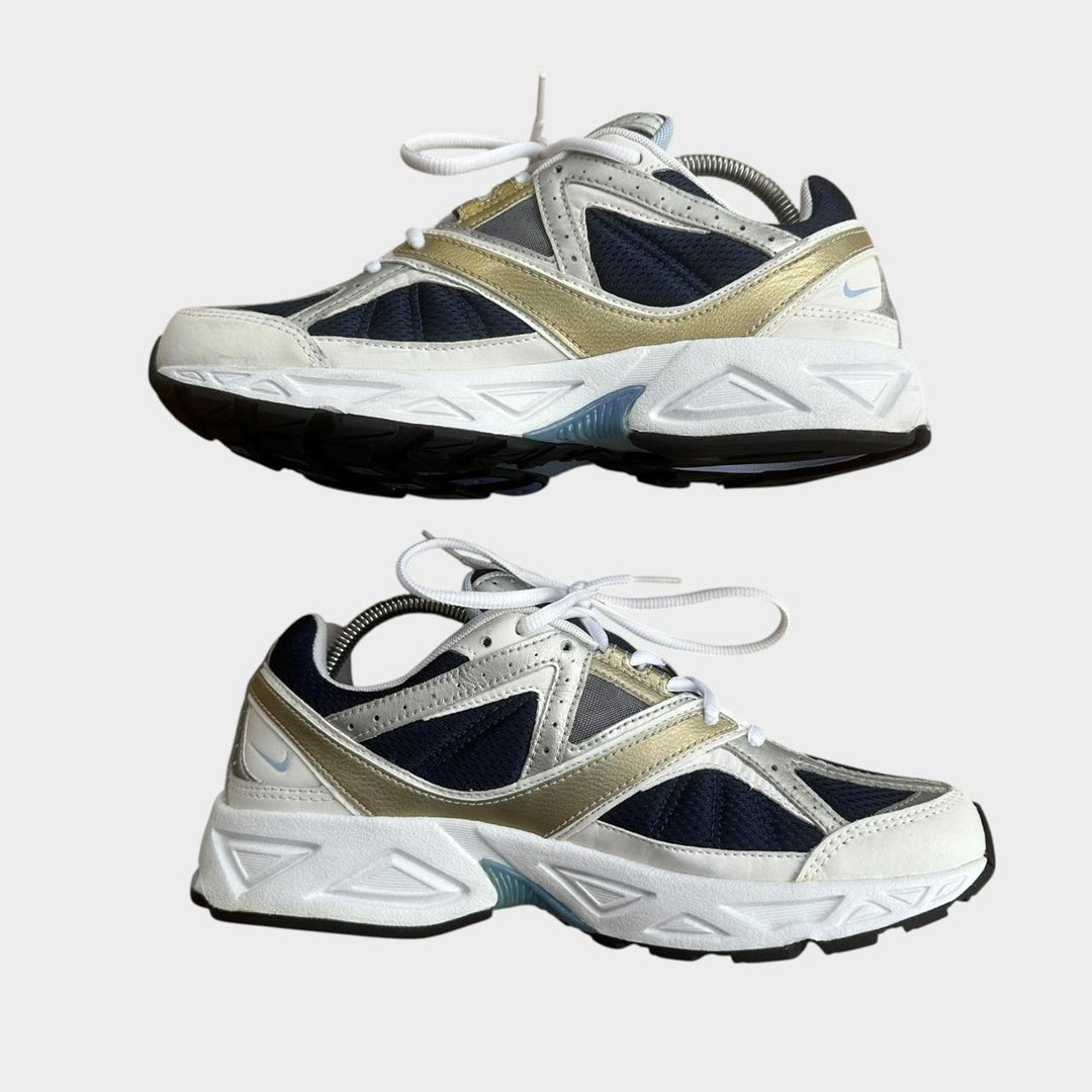 Scarpe da ginnastica Nike vintage - UK8 da donna