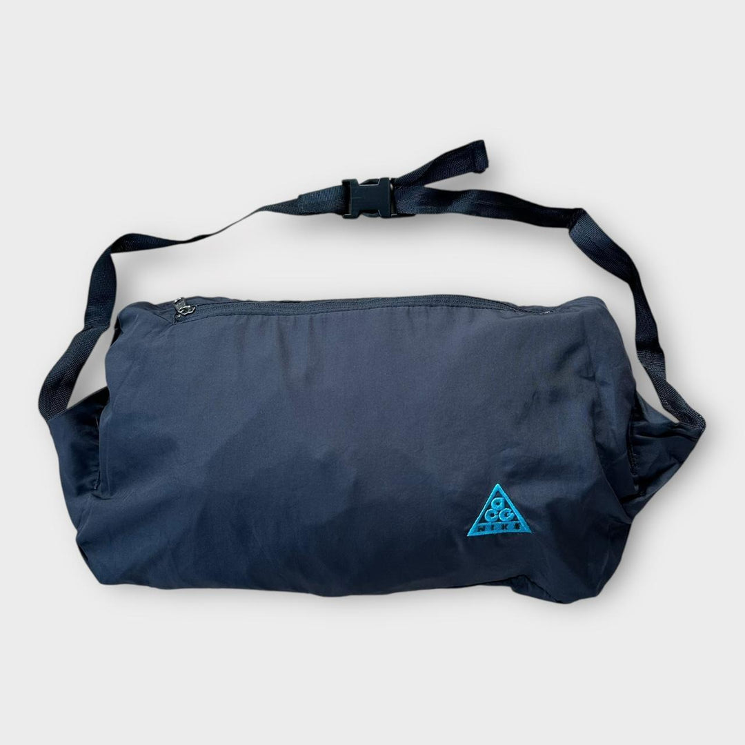 Giacca ripiegabile Nike ACG - media (vestita come una grande)