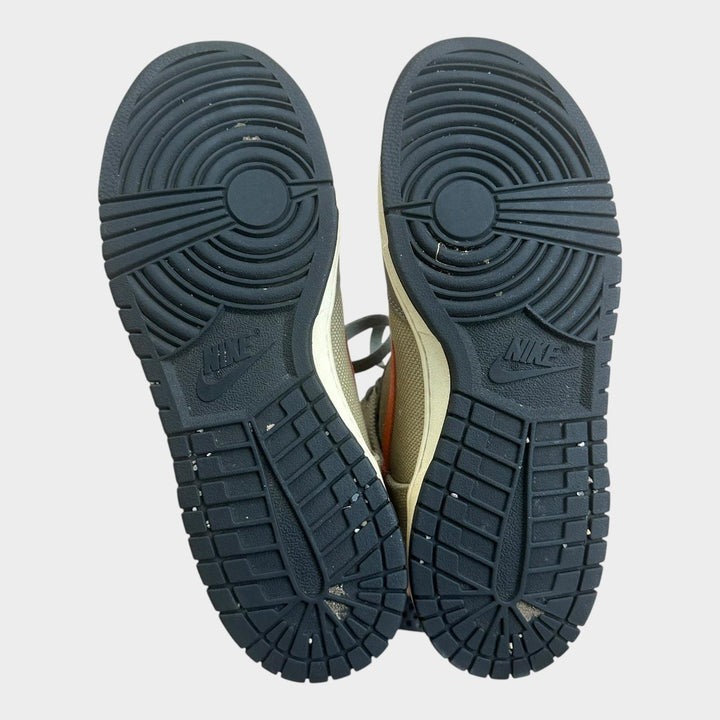 Nike schiacciata alta - UK9