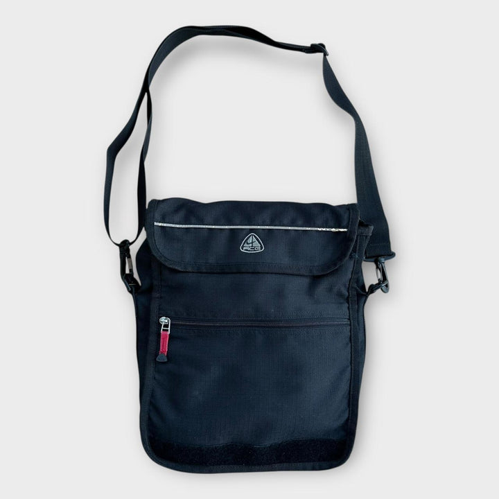 Borsa laterale Y2K Nike ACG - taglia unica
