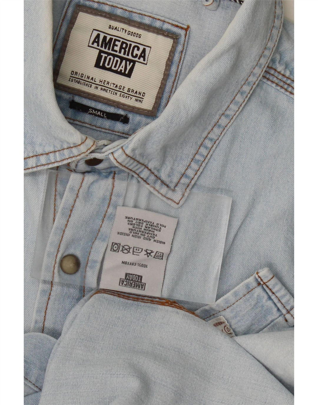 VINTAGE Mens Denim Shirt Small Blue Cotton Vintage Vintage and Second-Hand Vintage from Messina Hembry 