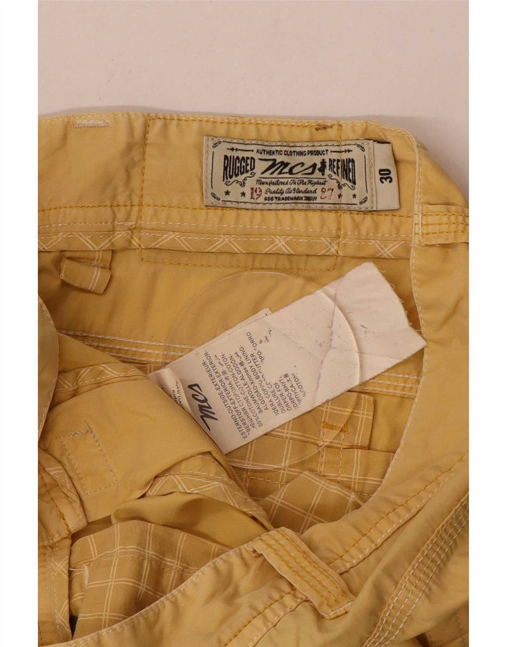 Pantaloncini casual da uomo Marlboro Classics medi W30 in cotone giallo