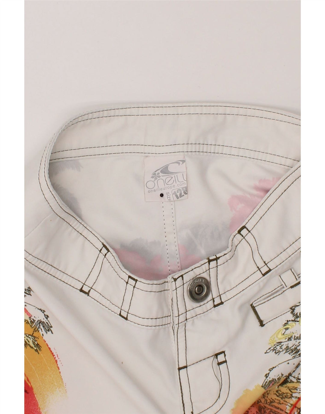 O'NEILL Boys Graphic Casual Shorts 8-9 Years W23 White Vintage O'Neill and Second-Hand O'Neill from Messina Hembry 