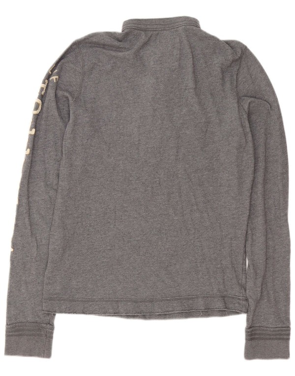 Polo Hollister da uomo a maniche lunghe con grafica in cotone grigio medio