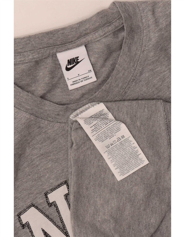 T-shirt grafica da uomo Nike Top in cotone a righe piccole grigie