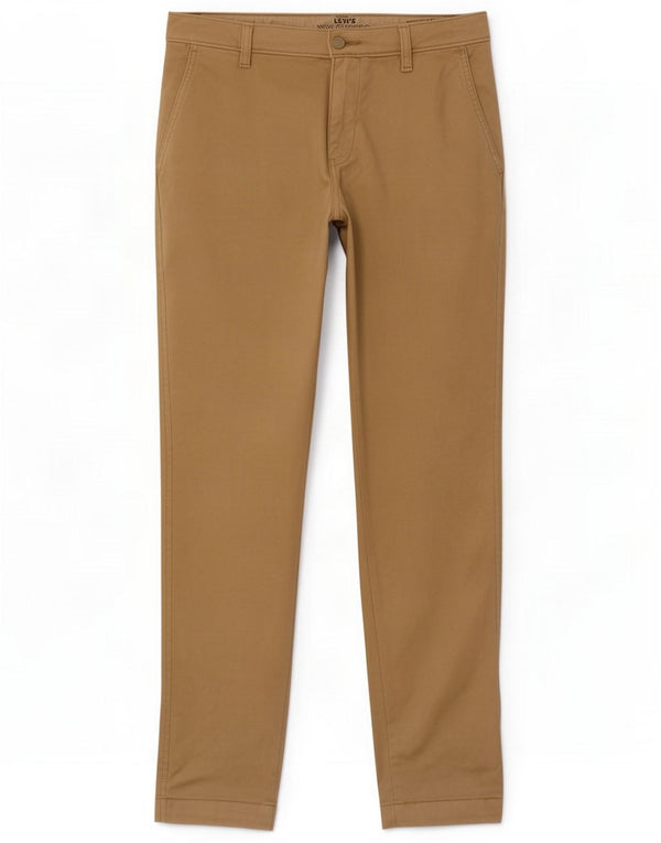 Pantaloni chino da uomo affusolati vestibilità standard Levi's W30 L30 Cotone beige