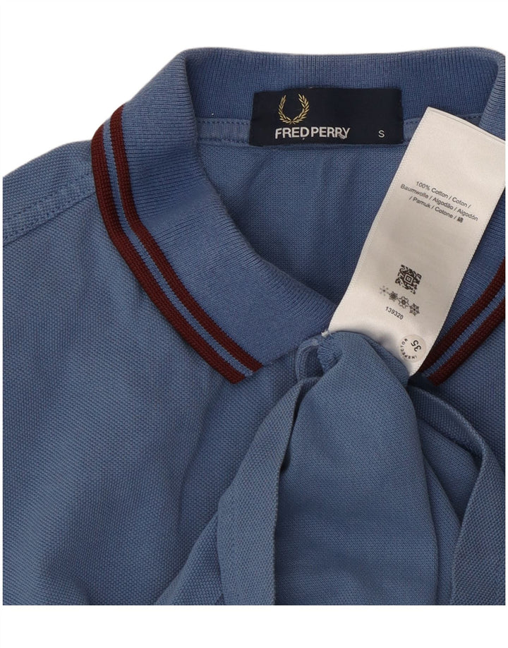 Polo da uomo Fred Perry piccola in cotone blu