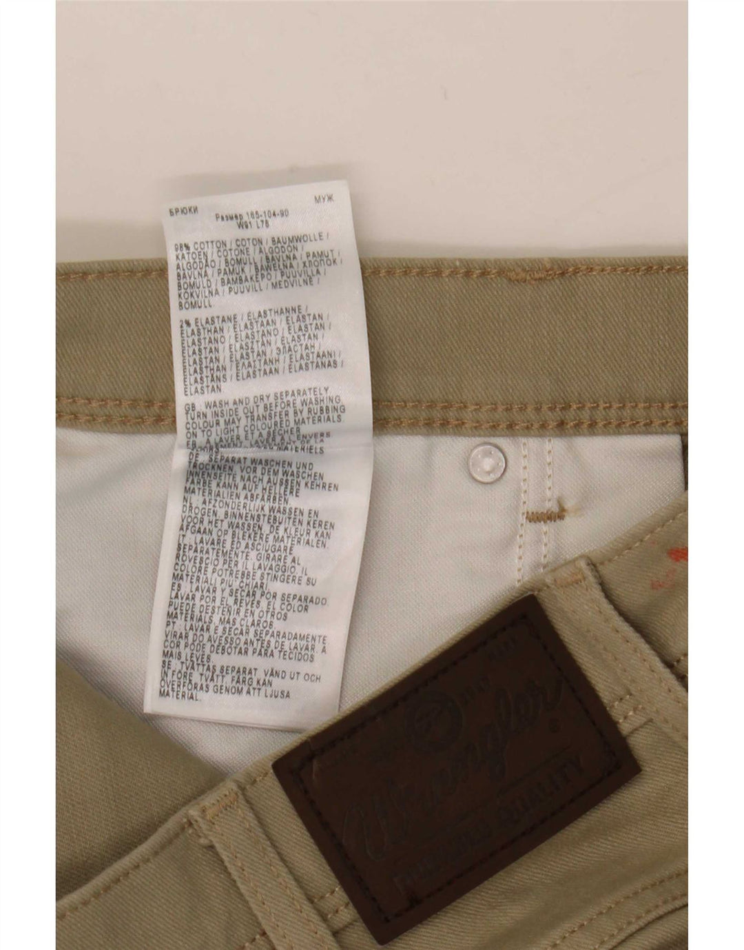 Jeans corti da uomo Wrangler W36 L25 cotone beige