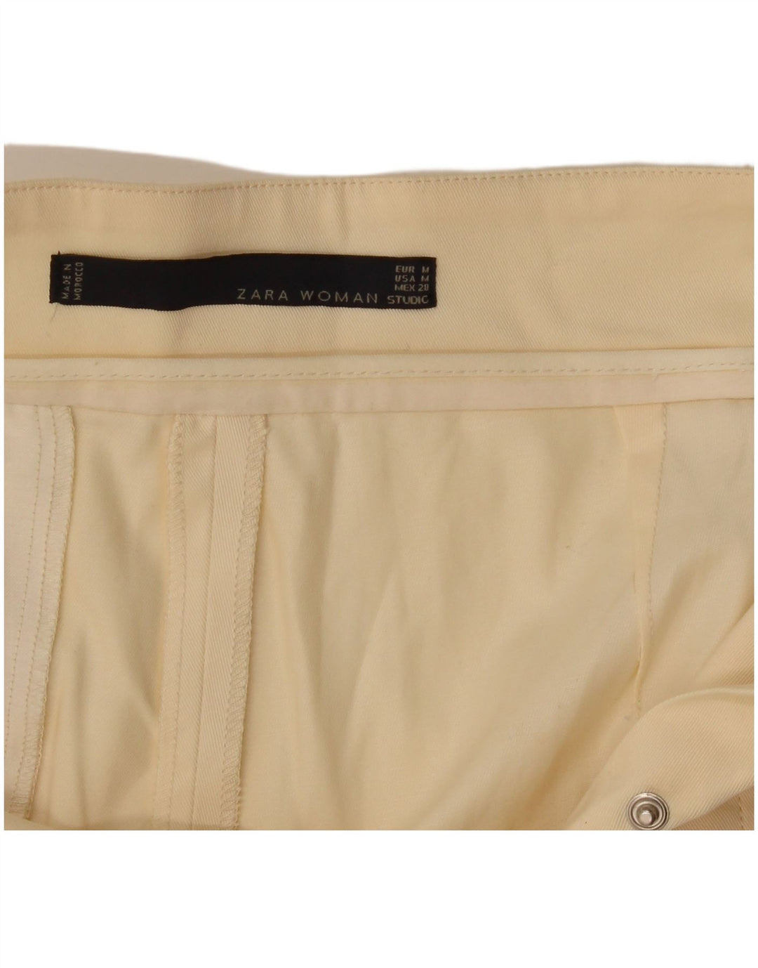 Pantaloni corti da donna Zara Studio a gamba larga medi W28 L24 bianco sporco