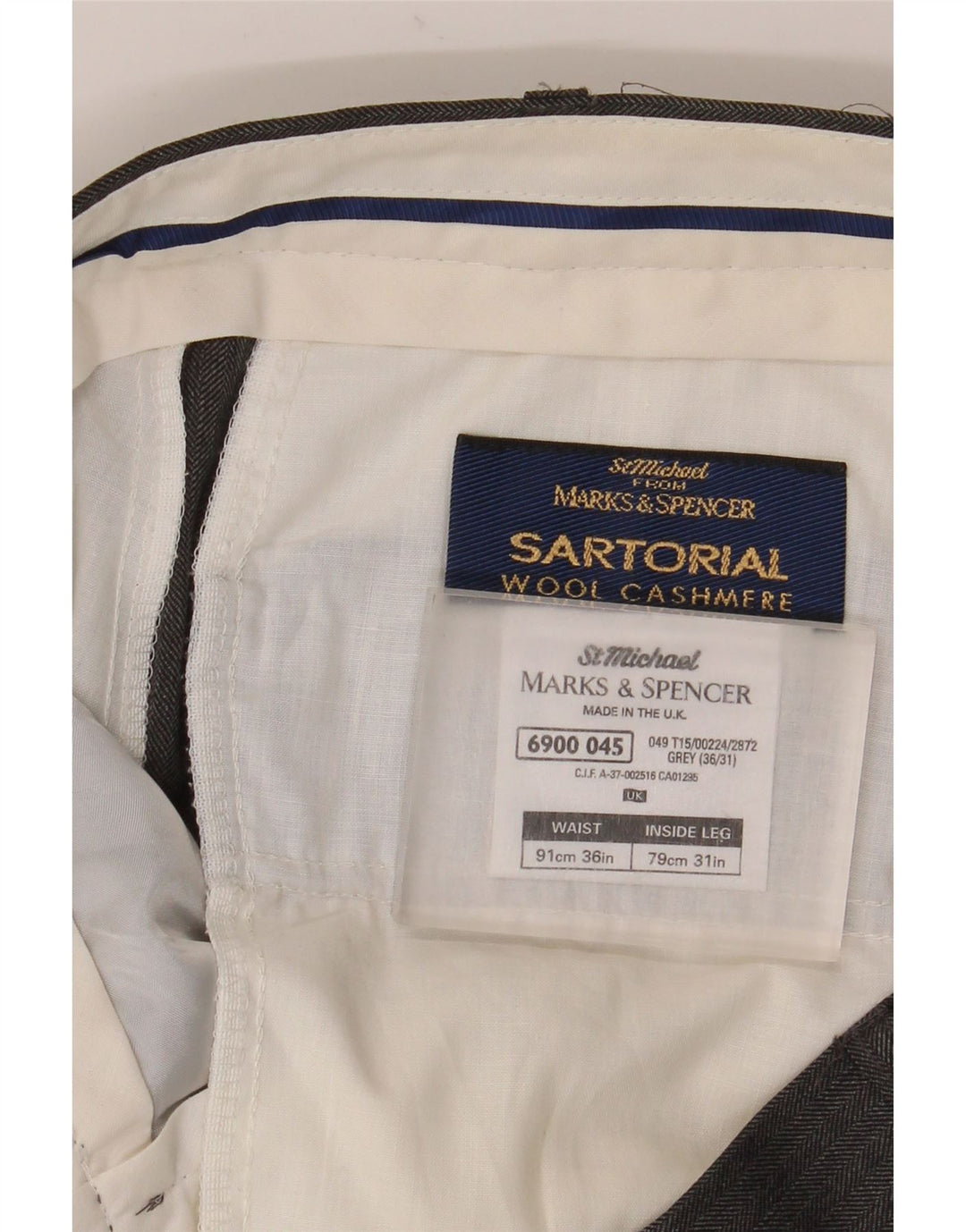 Pantaloni da abito dritti da uomo Marks & Spencer W36 L31 in lana a spina di pesce grigia