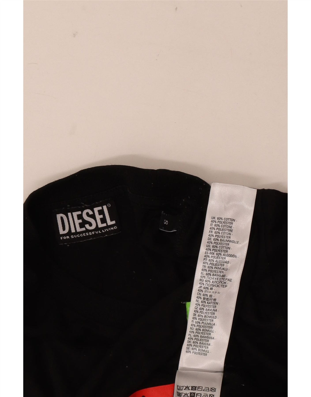 T-shirt grafica da uomo Diesel Top piccola in cotone nero