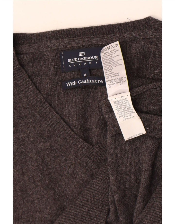 Maglione da uomo Marks & Spencer con scollo a V blu Harbour XL in lana grigia