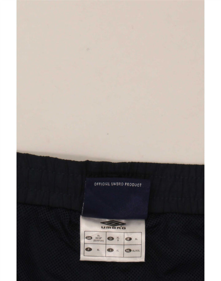 Pantaloncini sportivi Umbro da uomo con grafica Bermuda XL in poliestere blu navy