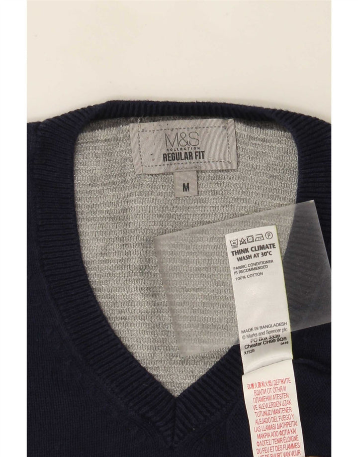 Maglione maglione con scollo a V vestibilità regolare da uomo Marks & Spencer blu navy medio