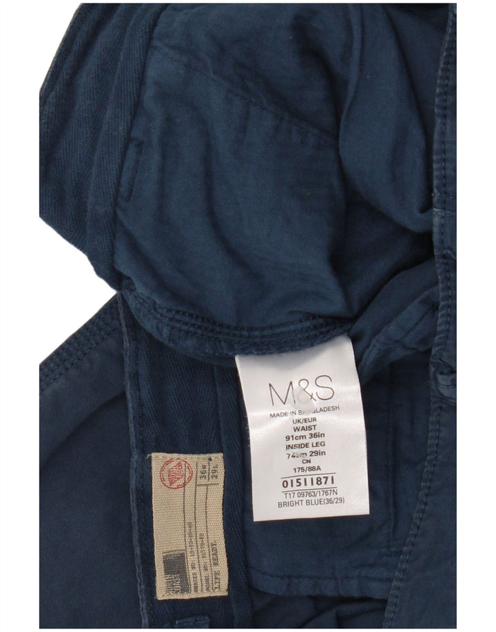 Pantaloni chino dritti da uomo Marks & Spencer W36 L29 cotone blu