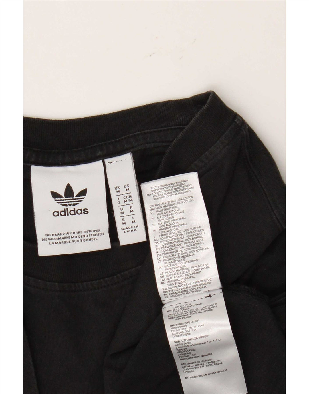 T-shirt grafica da uomo Adidas Top in cotone nero medio