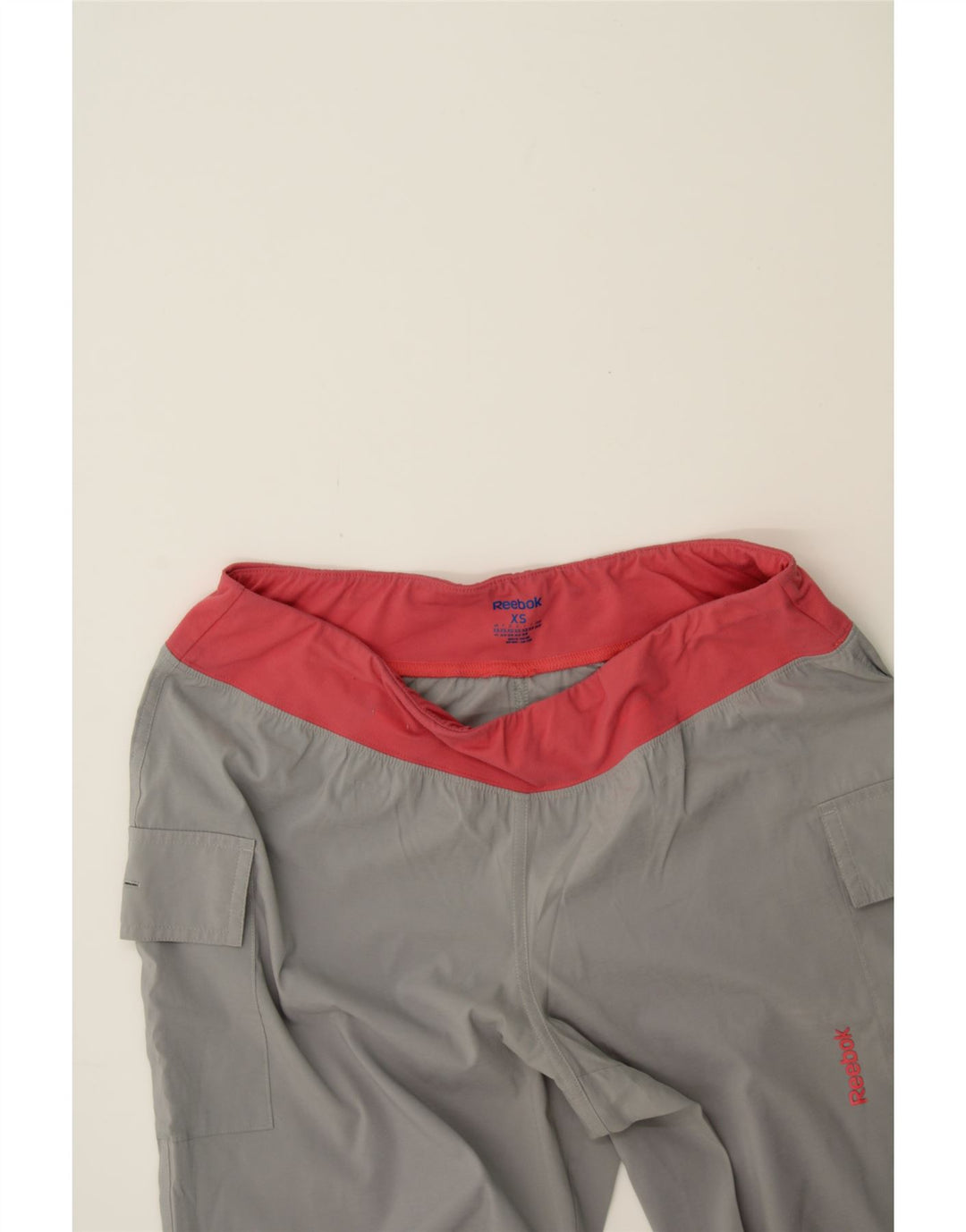 REEBOK Womens Tracksuit Trousers UK 4/6 XS  Grey Colourblock Polyester Vintage Reebok and Second-Hand Reebok from Messina Hembry 