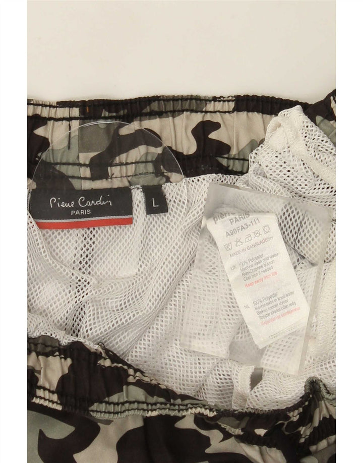 Pantaloncini da bagno da uomo Pierre Cardin di grandi dimensioni in poliestere mimetico grigio