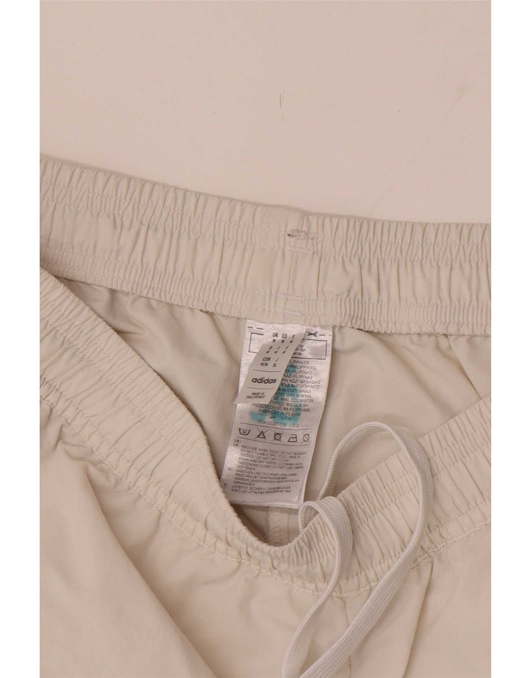 Pantaloncini sportivi Adidas Uomo Juventus Medium Bianco Poliammide