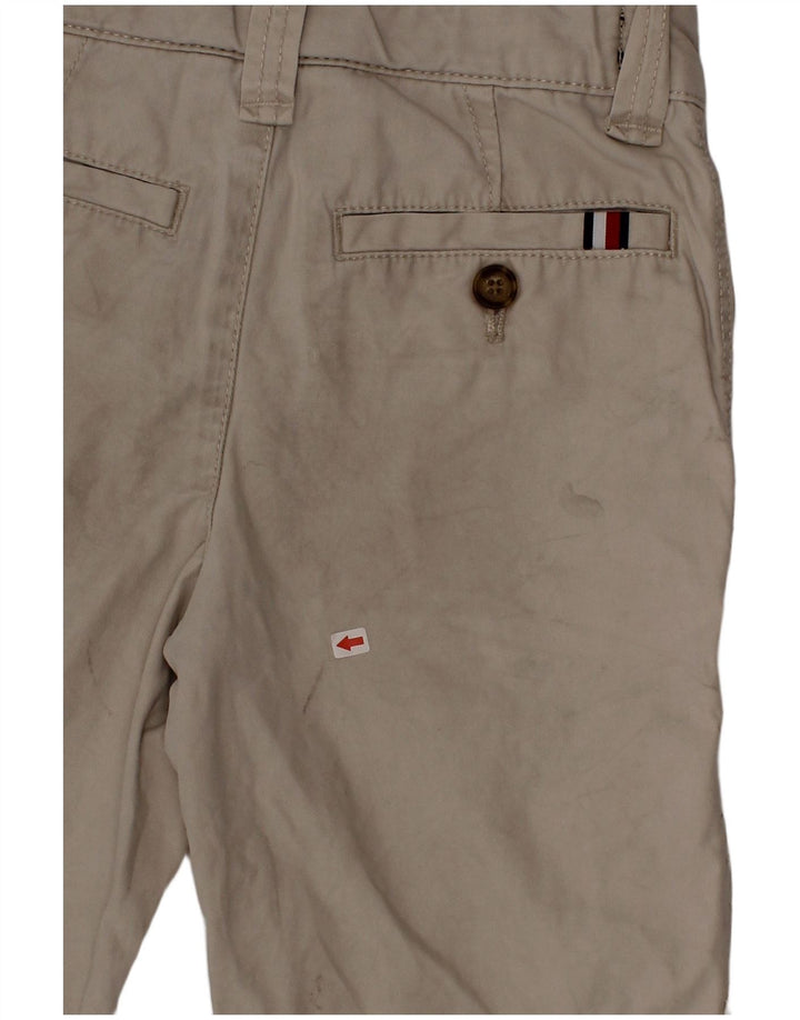 Pantaloncini chino per ragazzi Tommy Hilfiger 5-6 anni W24 cotone beige