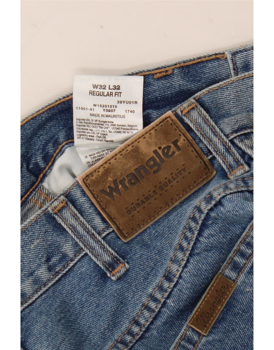 Jeans dritti da uomo Wrangler vestibilità regolare W32 L32 cotone blu