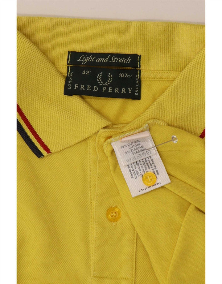 Polo da uomo Fred Perry in cotone a righe gialle medie