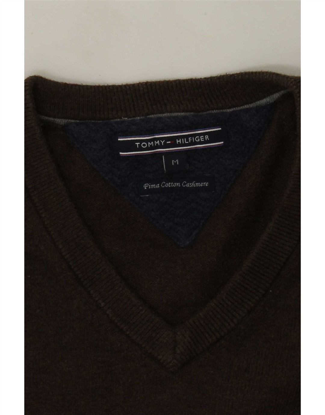 Maglione maglione con scollo a V da uomo Tommy Hilfiger in cotone marrone medio