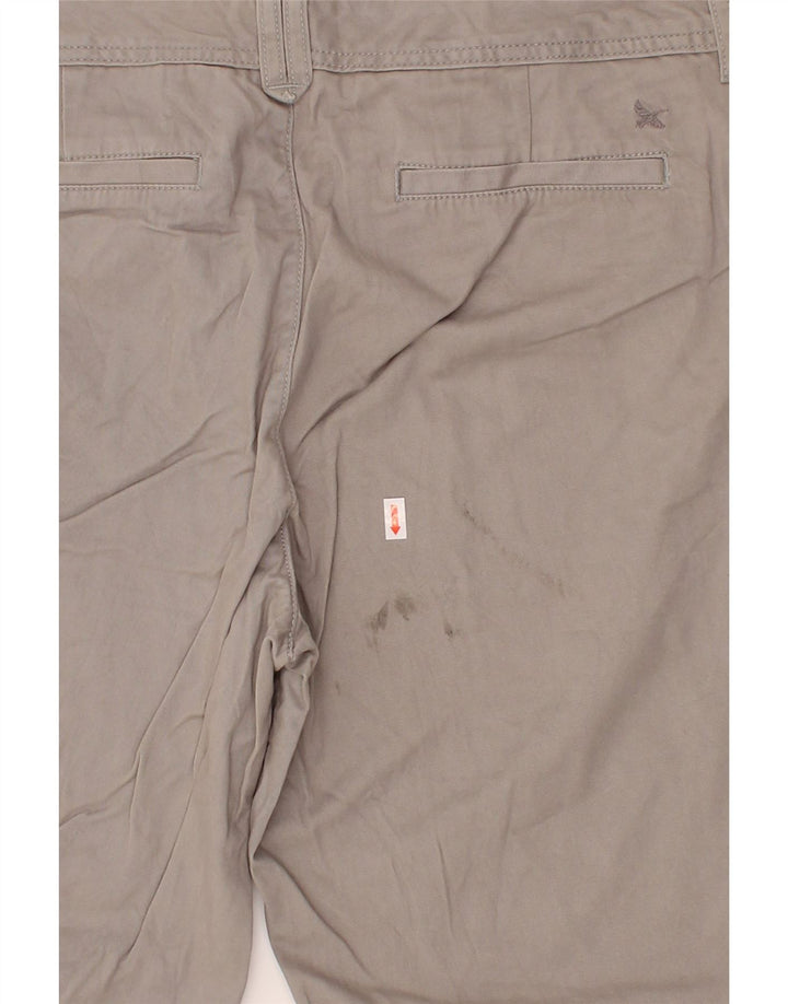 EDDIE BAUER Womens Chino Shorts US 14 XL W34  Grey Cotton Vintage Eddie Bauer and Second-Hand Eddie Bauer from Messina Hembry 
