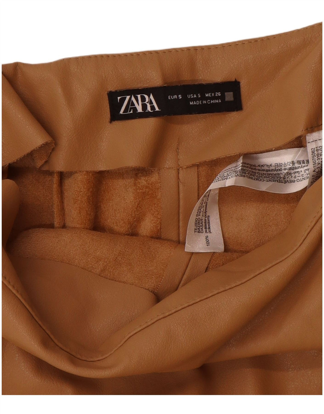 Pantaloncini in pelle da donna Zara piccoli W26 poliuretano beige