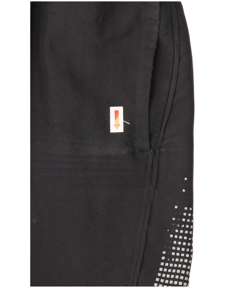 Pantaloncini sportivi con grafica UNDER ARMOUR per ragazzi 11-12 anni, grandi, in poliestere nero